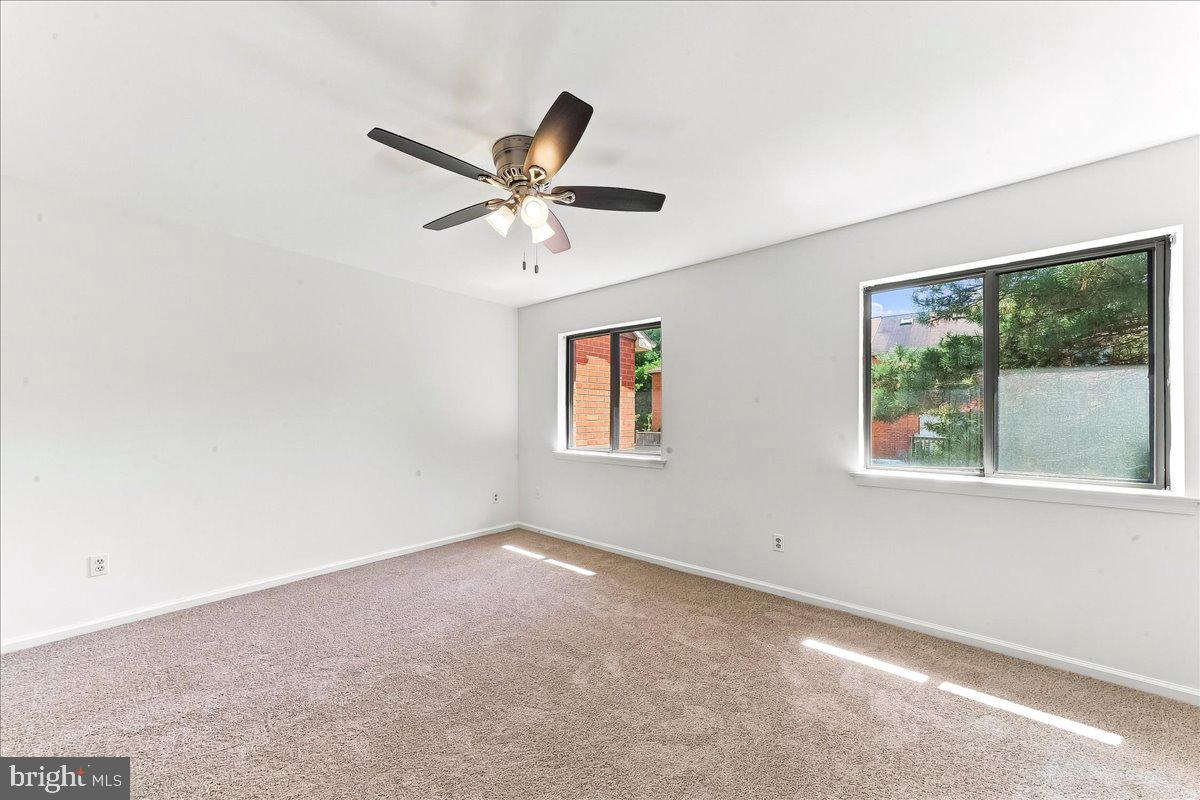 309 N Snowdon Property Photo 18
