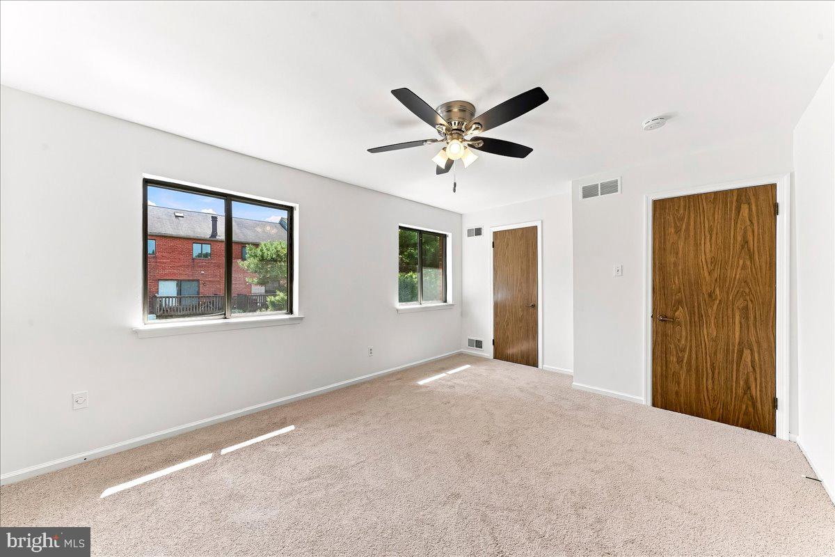 309 N Snowdon Property Photo 19