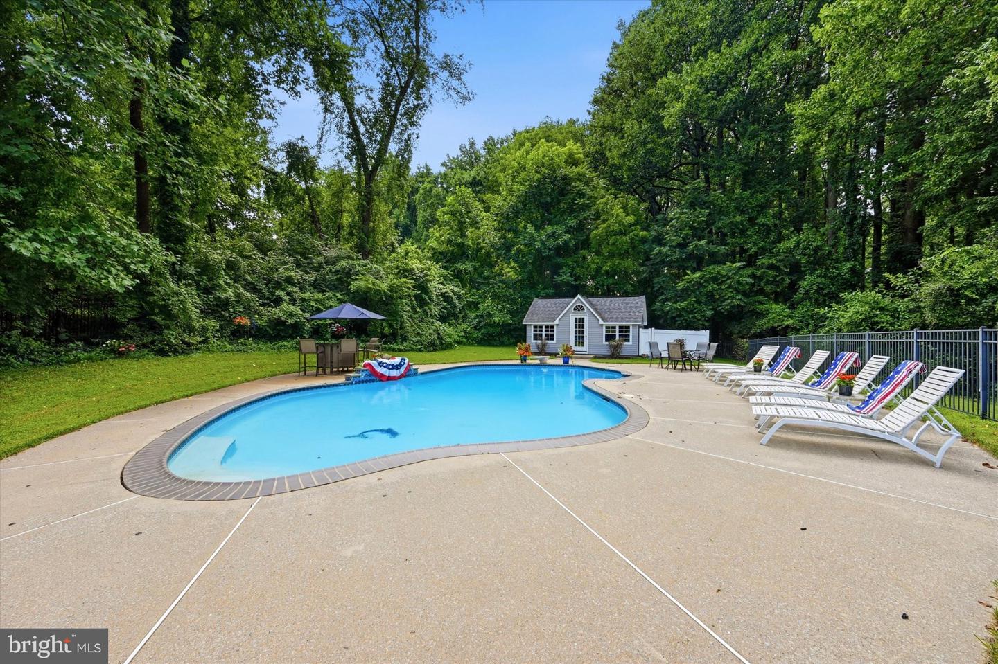 1126 Yankee Dr Property Photo 49