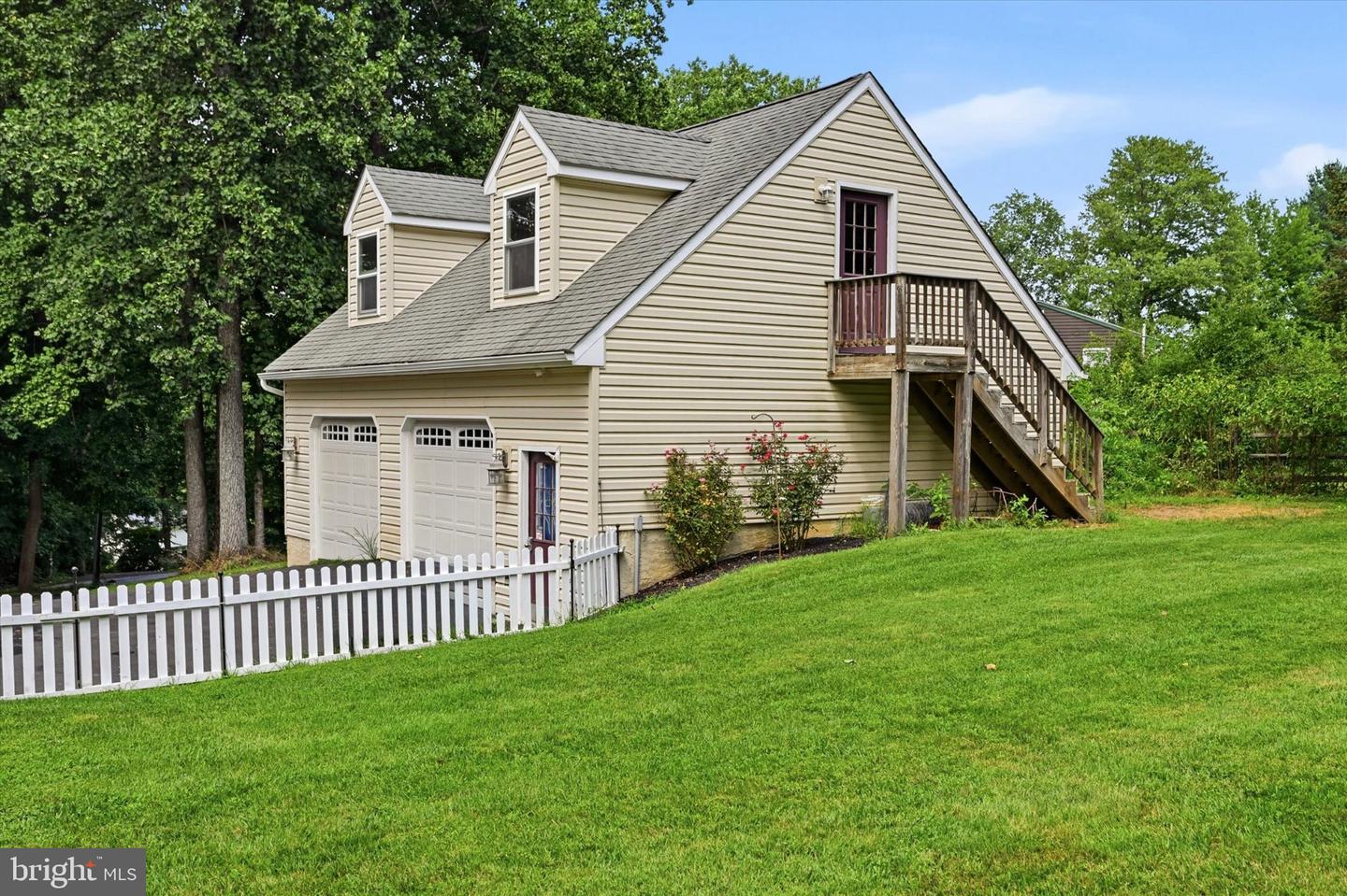 1126 Yankee Dr Property Photo 52