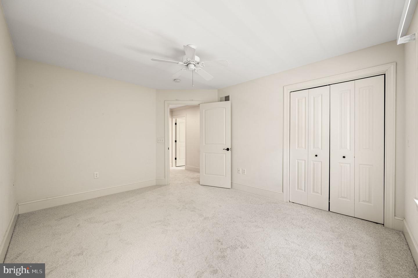 60 Homestead Ln Property Photo 34