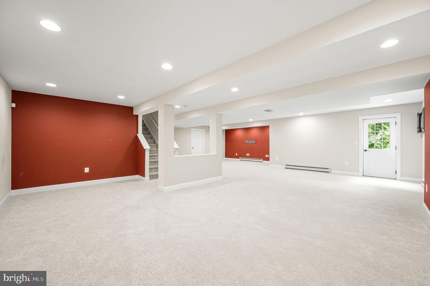 60 Homestead Ln Property Photo 38