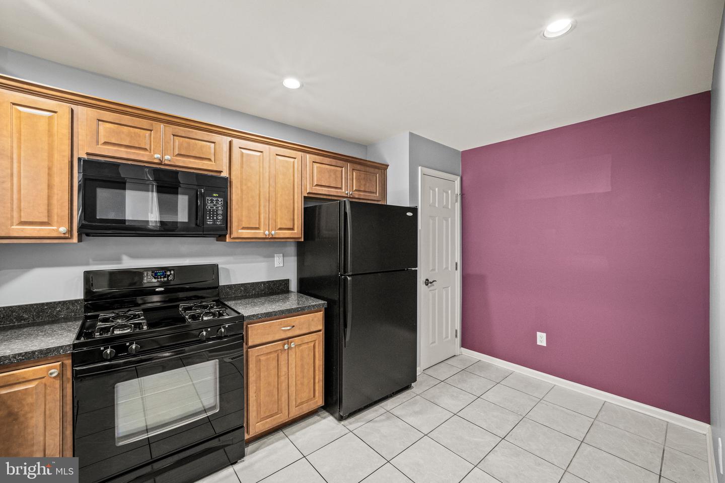 54 Granite Ln #2 Property Photo 16