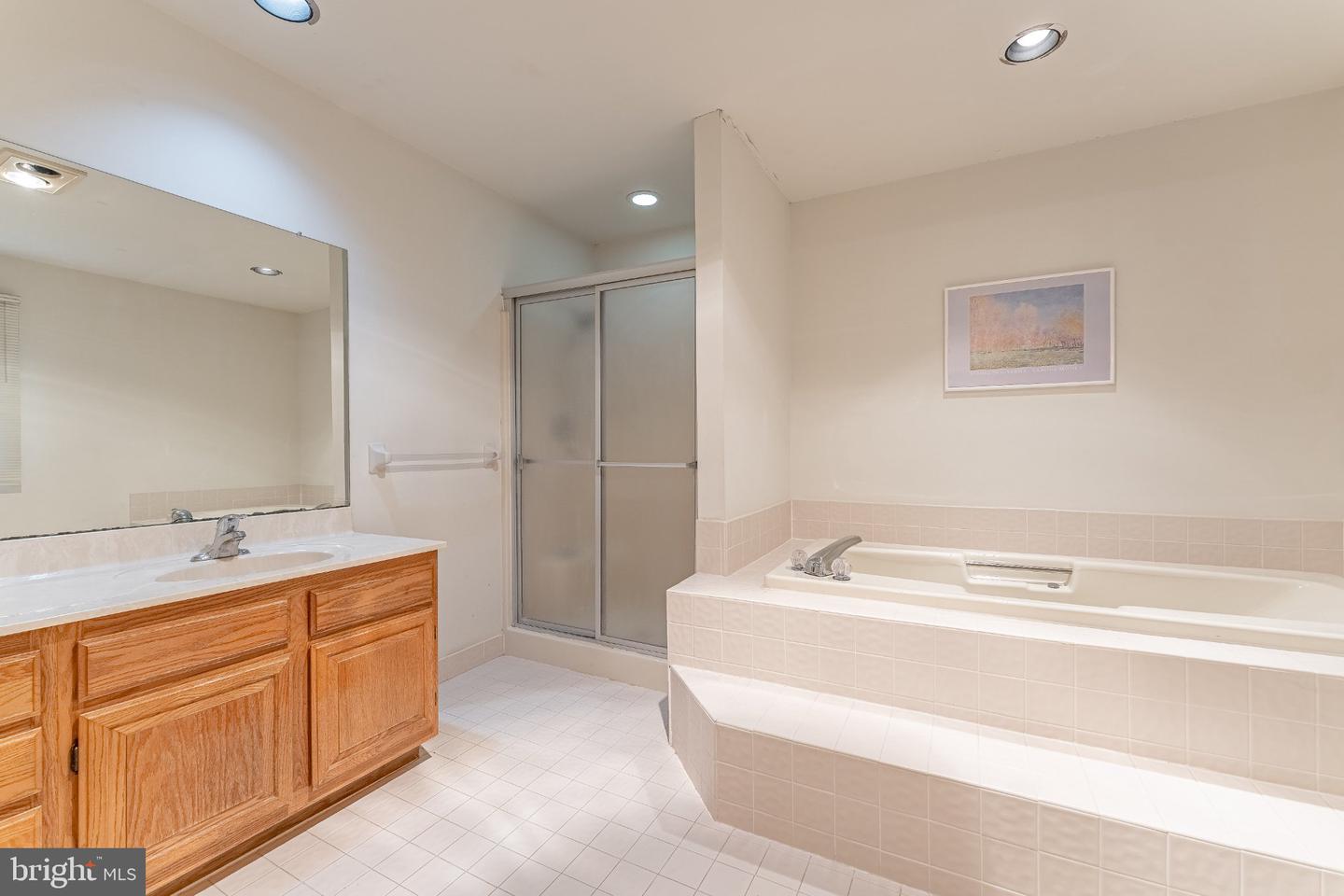 1103 Clover Hill Dr Property Photo 36