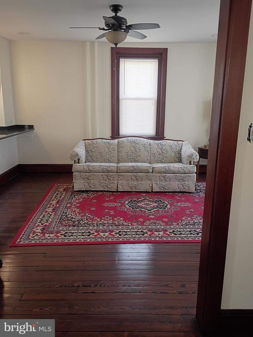 45 W Pennsylvania Ave Property Photo 15