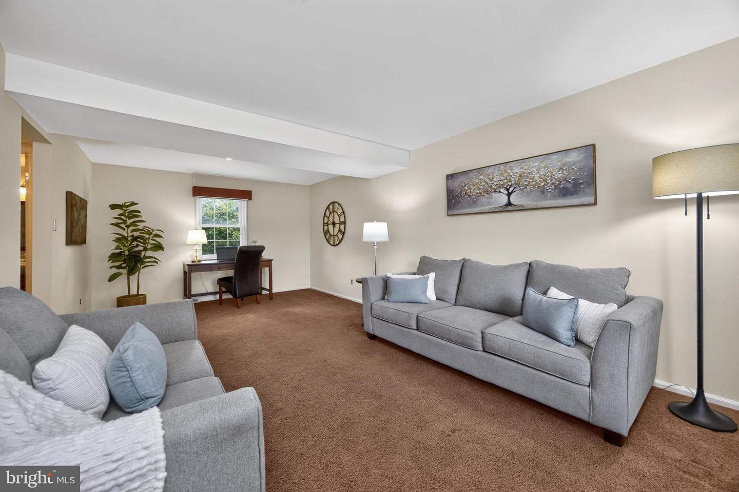 600 Brecknock Dr Property Photo 7