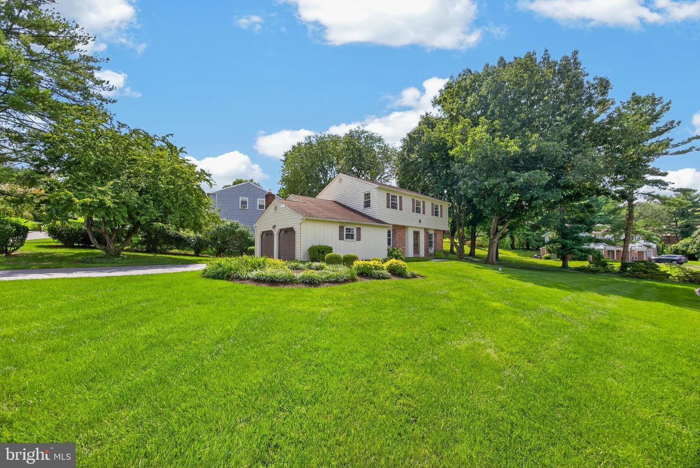 600 Brecknock Dr Property Photo 33