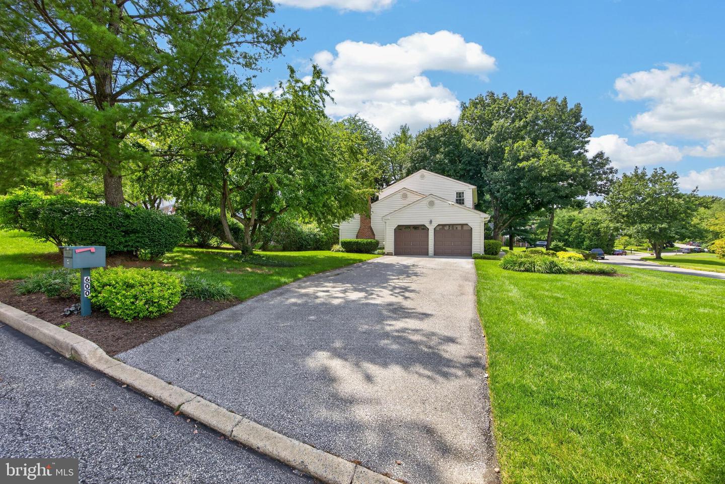 600 Brecknock Dr Property Photo 34
