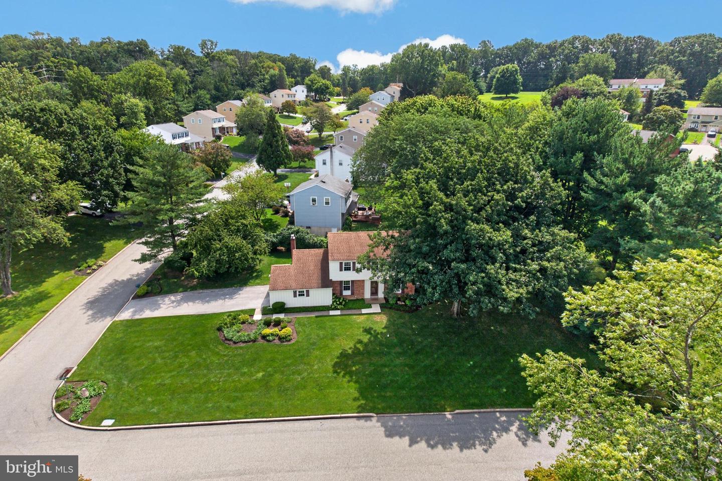 600 Brecknock Dr Property Photo 37