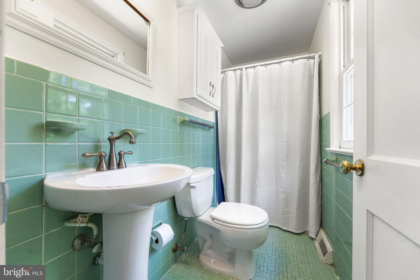 821 Serpentine Dr Property Photo 28