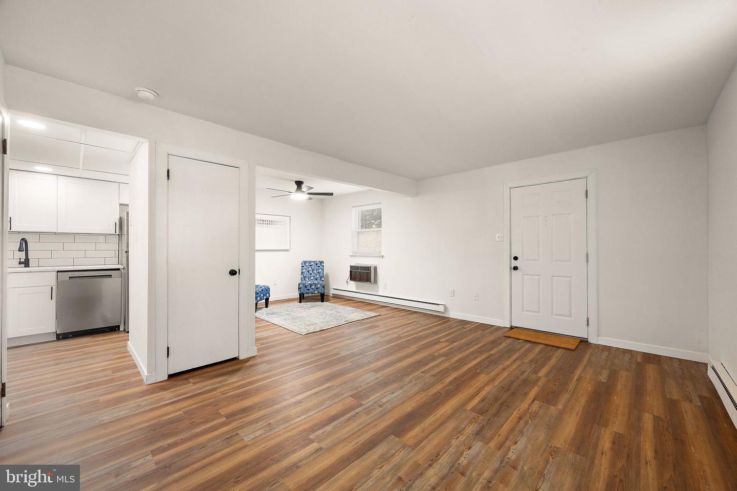 117 Railroad Ave #1 Property Photo 5