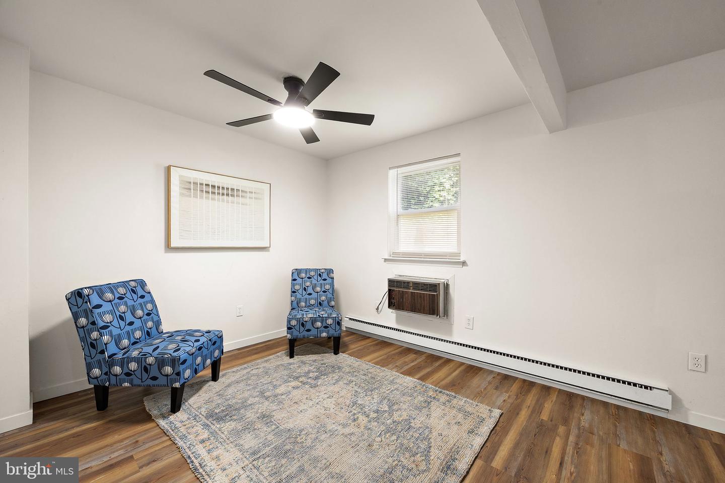 117 Railroad Ave #1 Property Photo 8