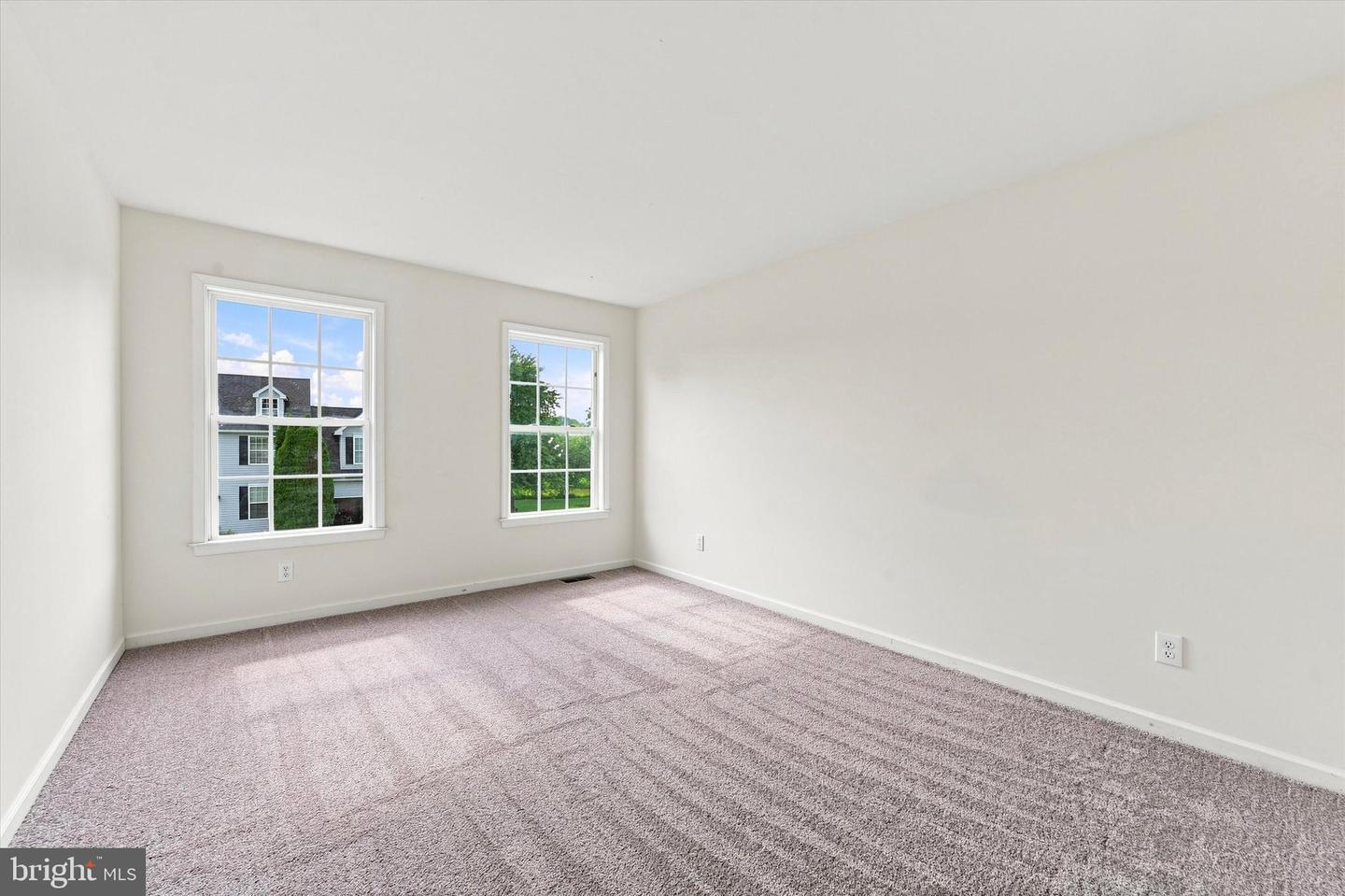 37 Mystery Rose Ln Property Photo 28