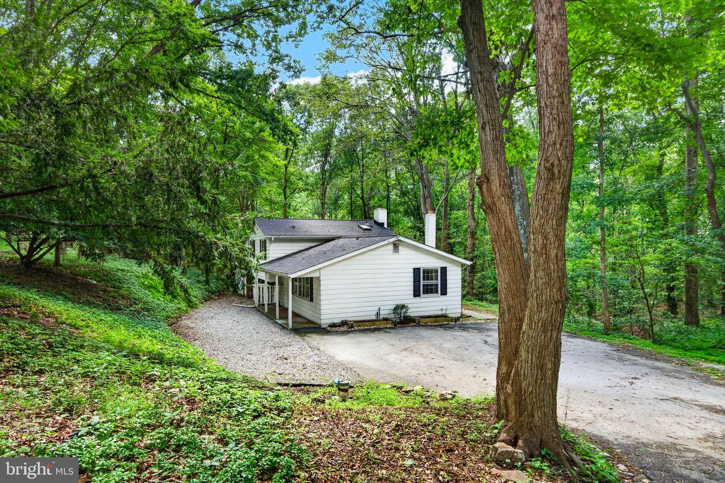 1533 Sylvan Dr Property Photo 1