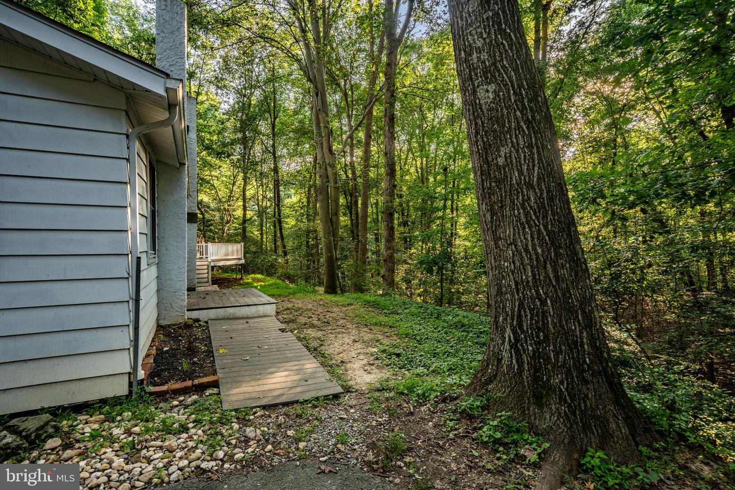 1533 Sylvan Dr Property Photo 35