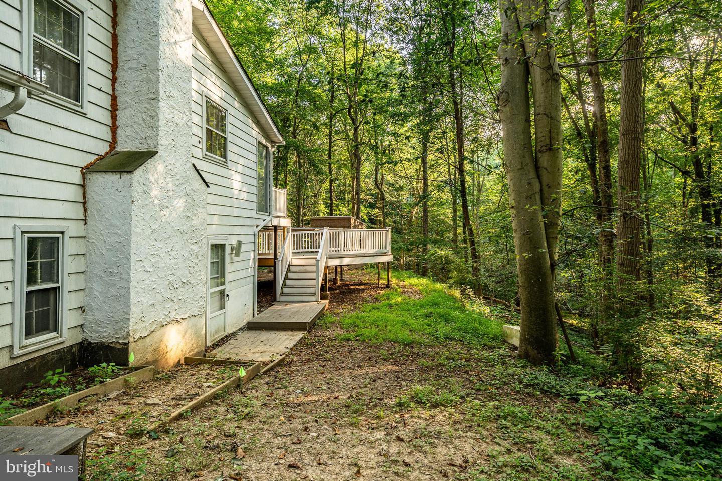 1533 Sylvan Dr Property Photo 37