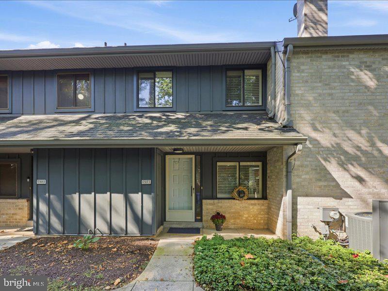 574 Foxwood Ln #574 Property Photo 1