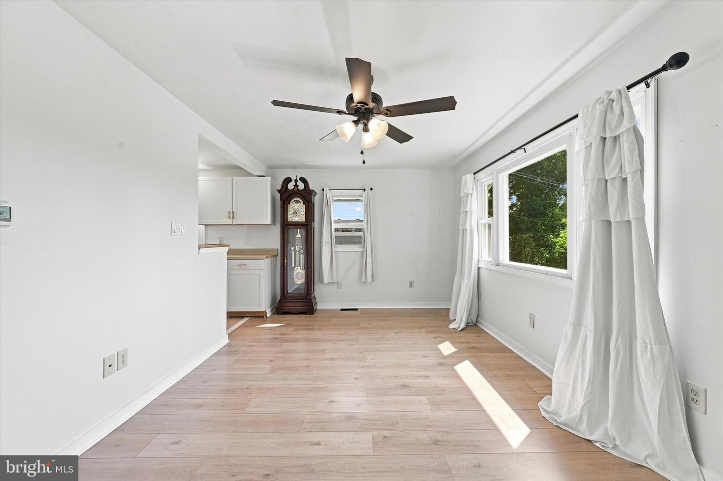 3247 Upper Valley Rd Property Photo 3