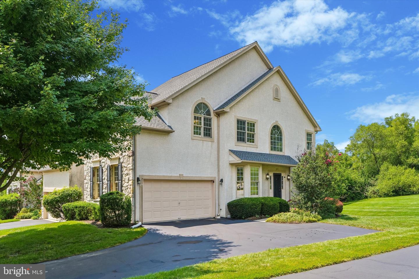 54 GRANVILLE WAY