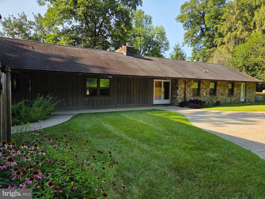 151 Indian Run Rd Property Photo 1