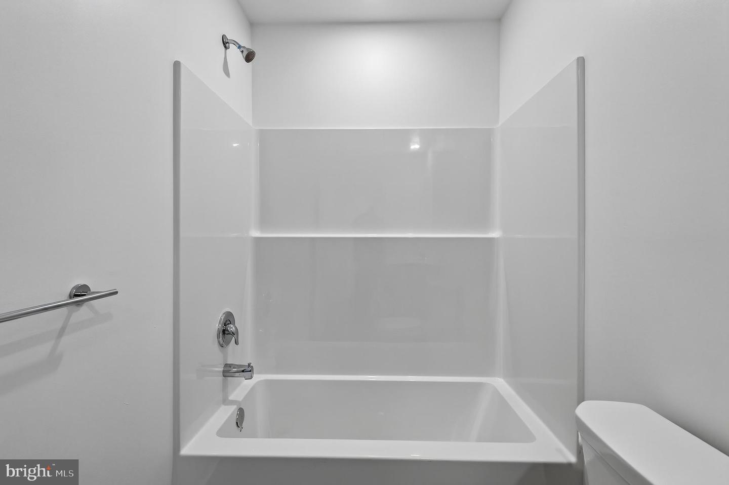123 S Main St #16 Property Photo 16