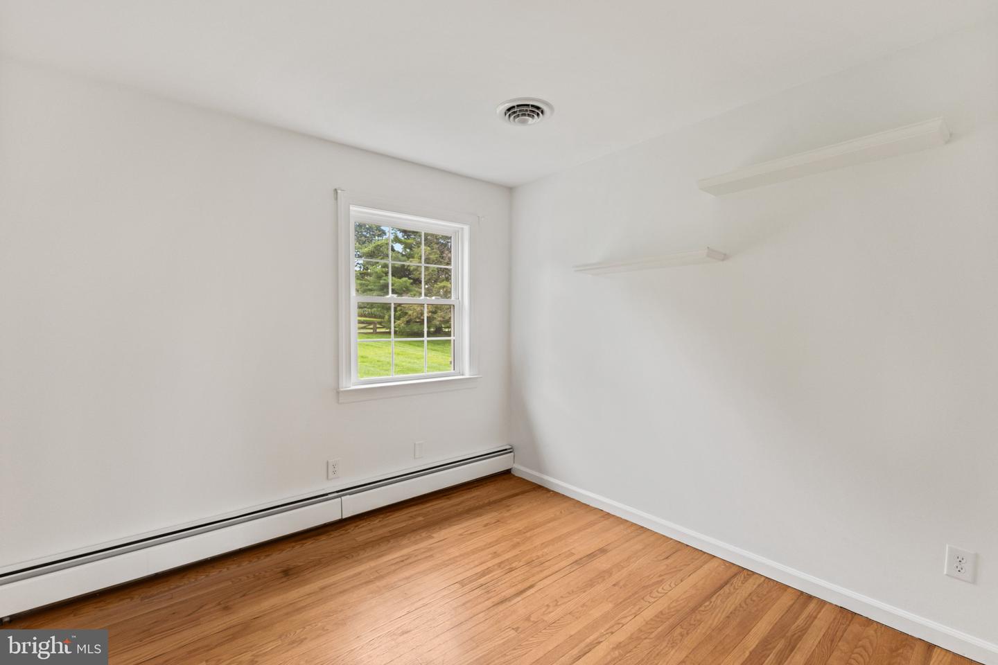 264 Woodcrest Rd Property Photo 11