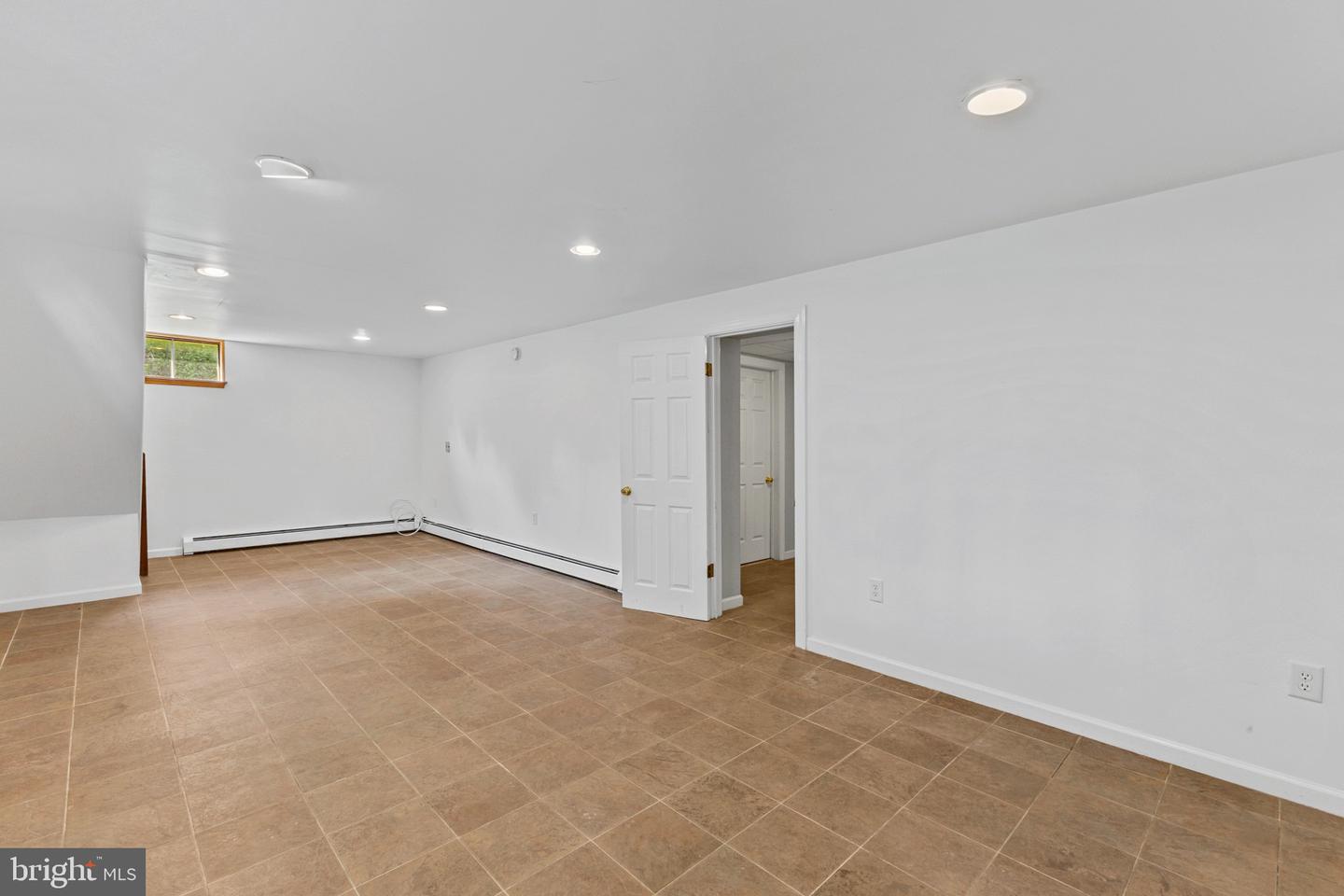 264 Woodcrest Rd Property Photo 22