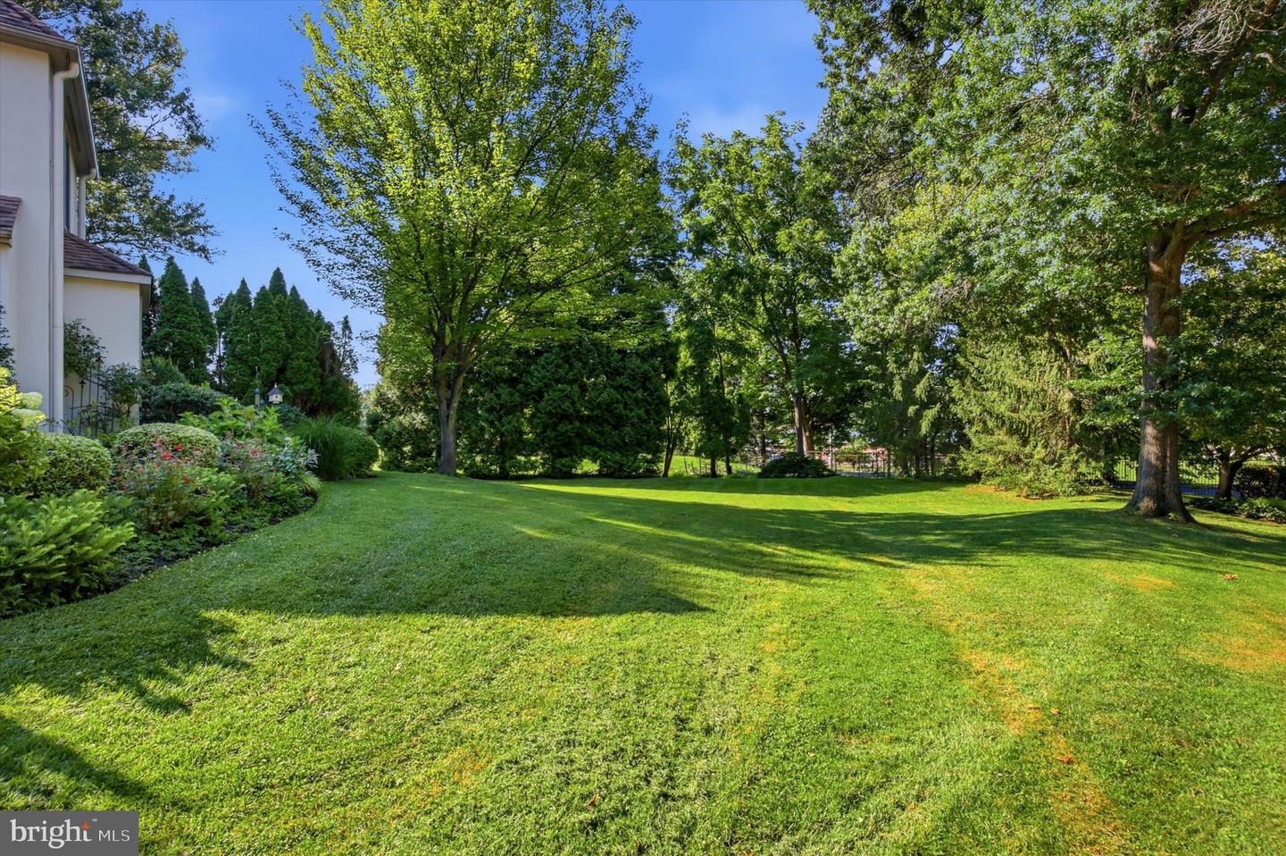 19 Highfield Ln Property Photo 45