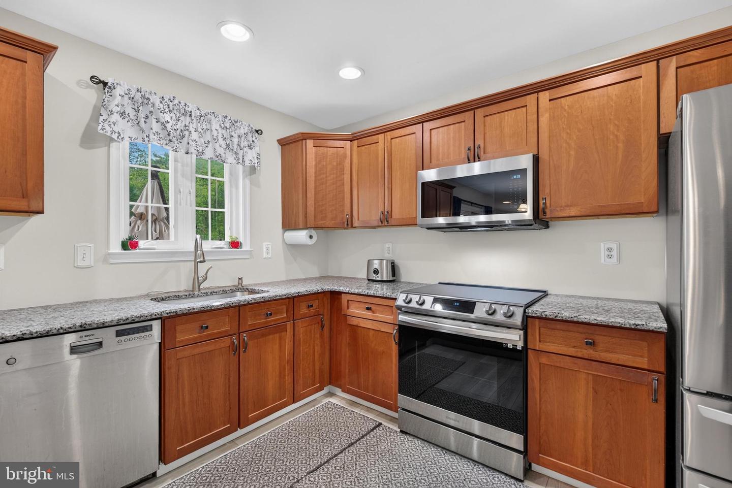 224 China Cir Property Photo 9