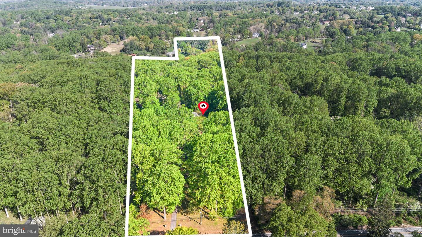 501 Webb Rd Property Photo 3