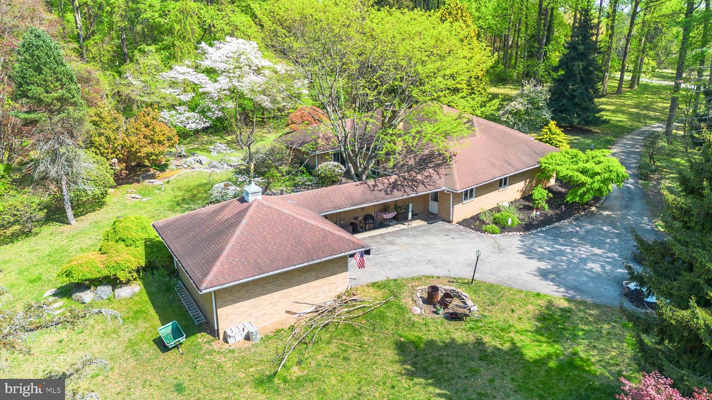 501 Webb Rd Property Photo 12