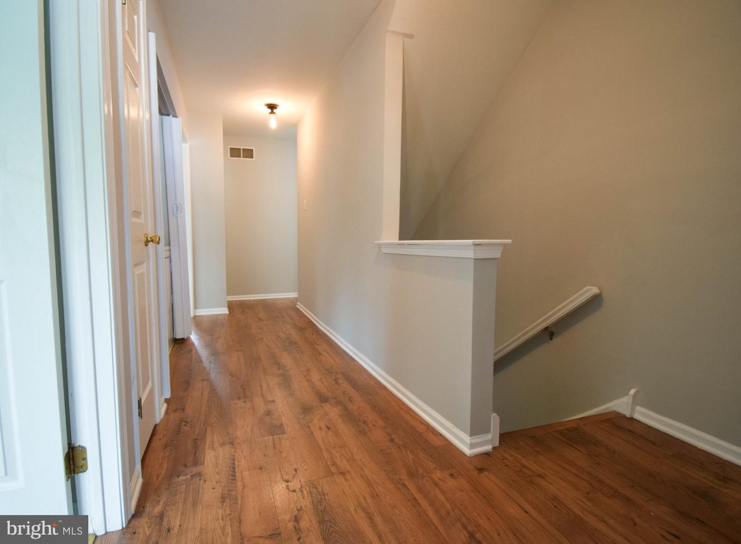 49 E Jonathan Ct #49 Property Photo 16