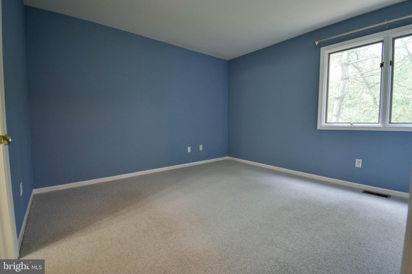 49 E Jonathan Ct #49 Property Photo 18