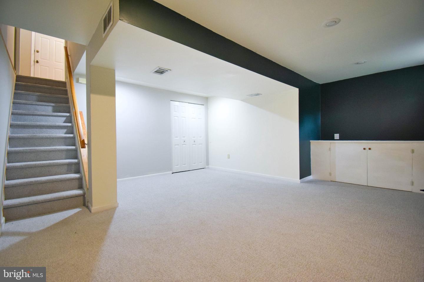49 E Jonathan Ct #49 Property Photo 30