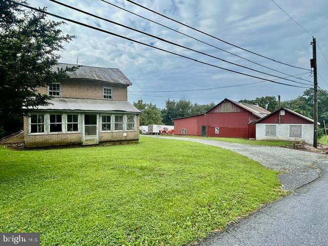 200 Red Pump Rd Property Photo 1