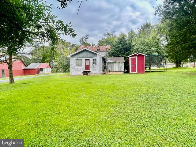 200 Red Pump Rd Property Photo 6