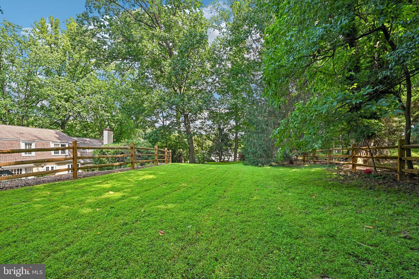 472 Timber Ln Property Photo 25