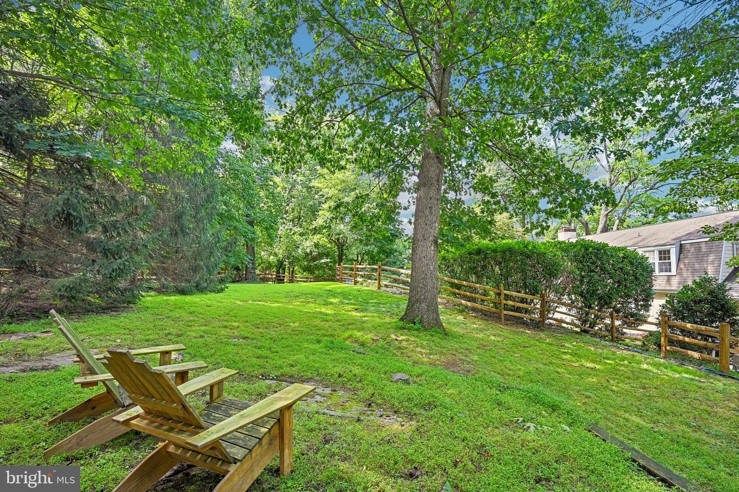 472 Timber Ln Property Photo 26