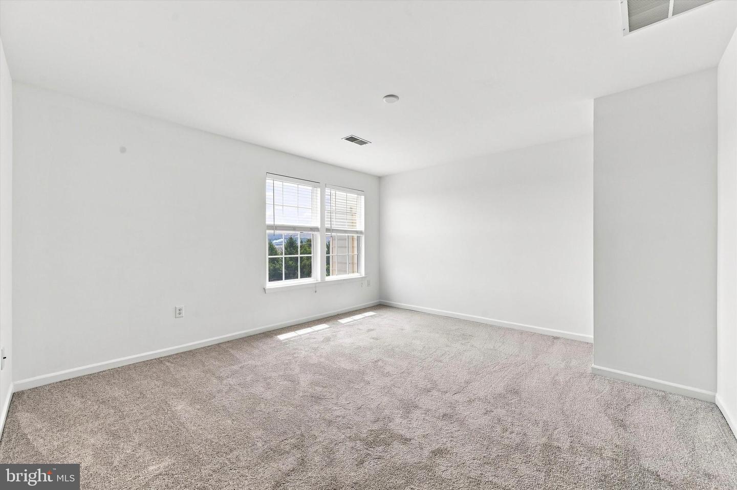 122 Larose Dr #122 Property Photo 13