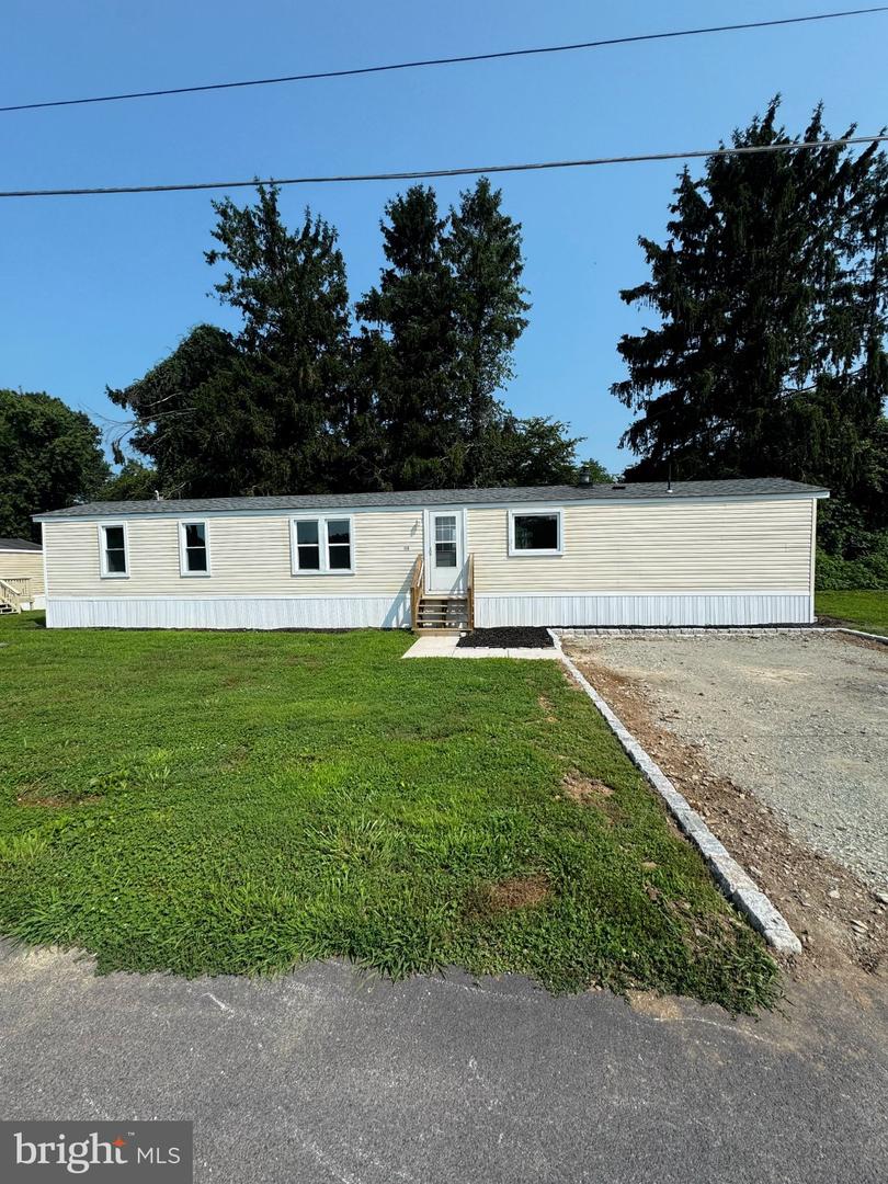 115 Santilli Rd Property Photo 1
