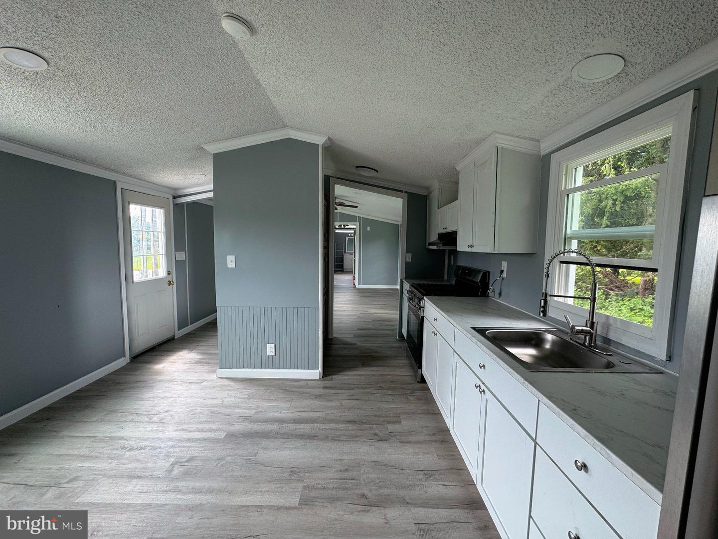 115 Santilli Rd Property Photo 3