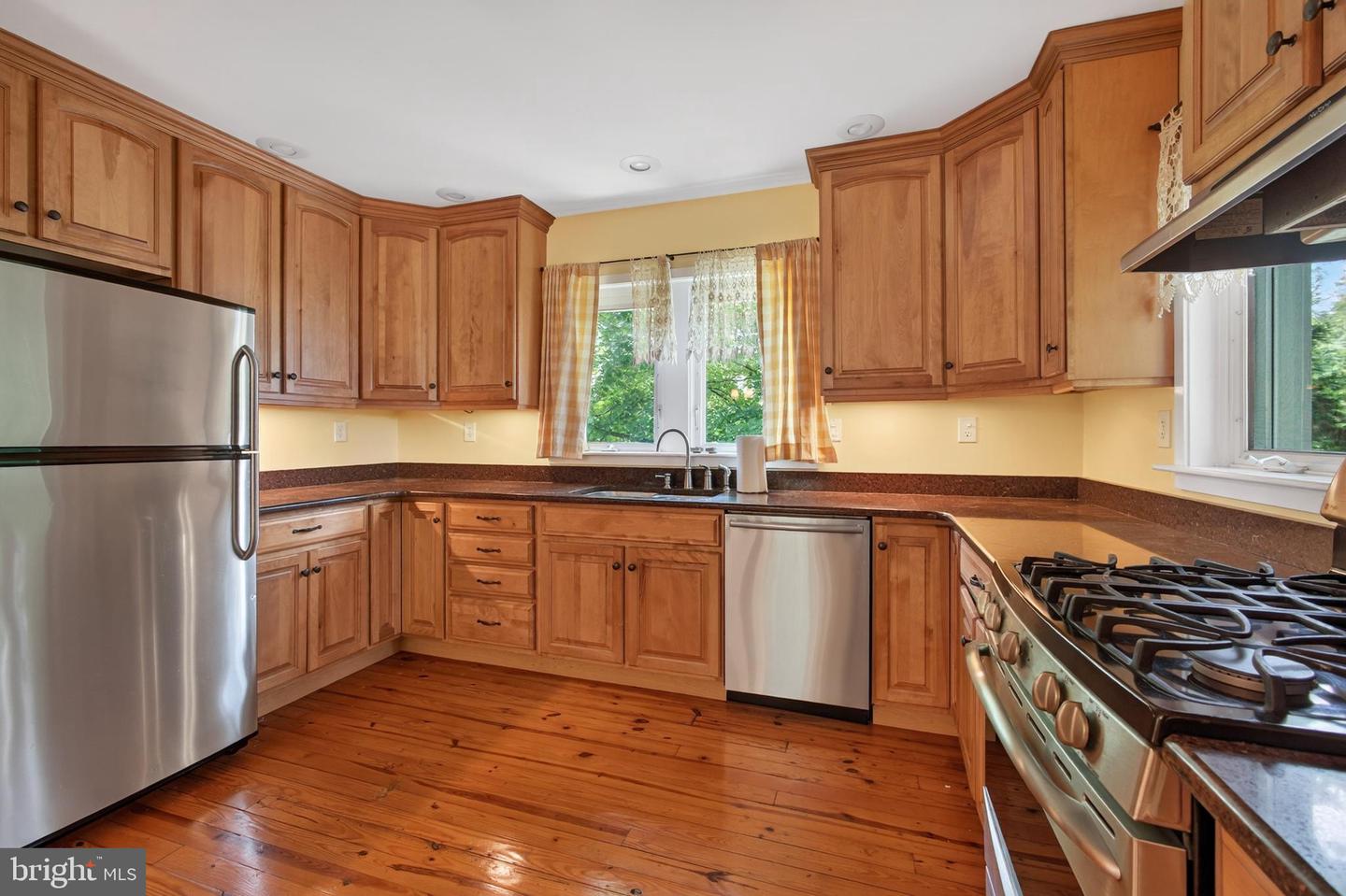 1164 E Schuylkill Rd Property Photo 6