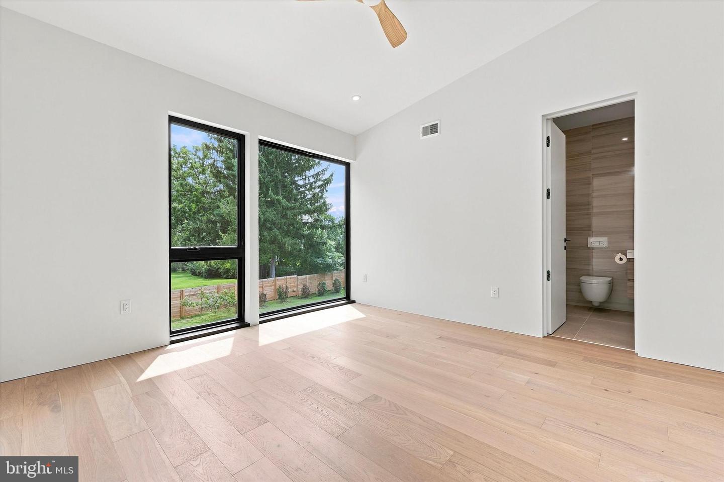 404 Dorset Rd Property Photo 35