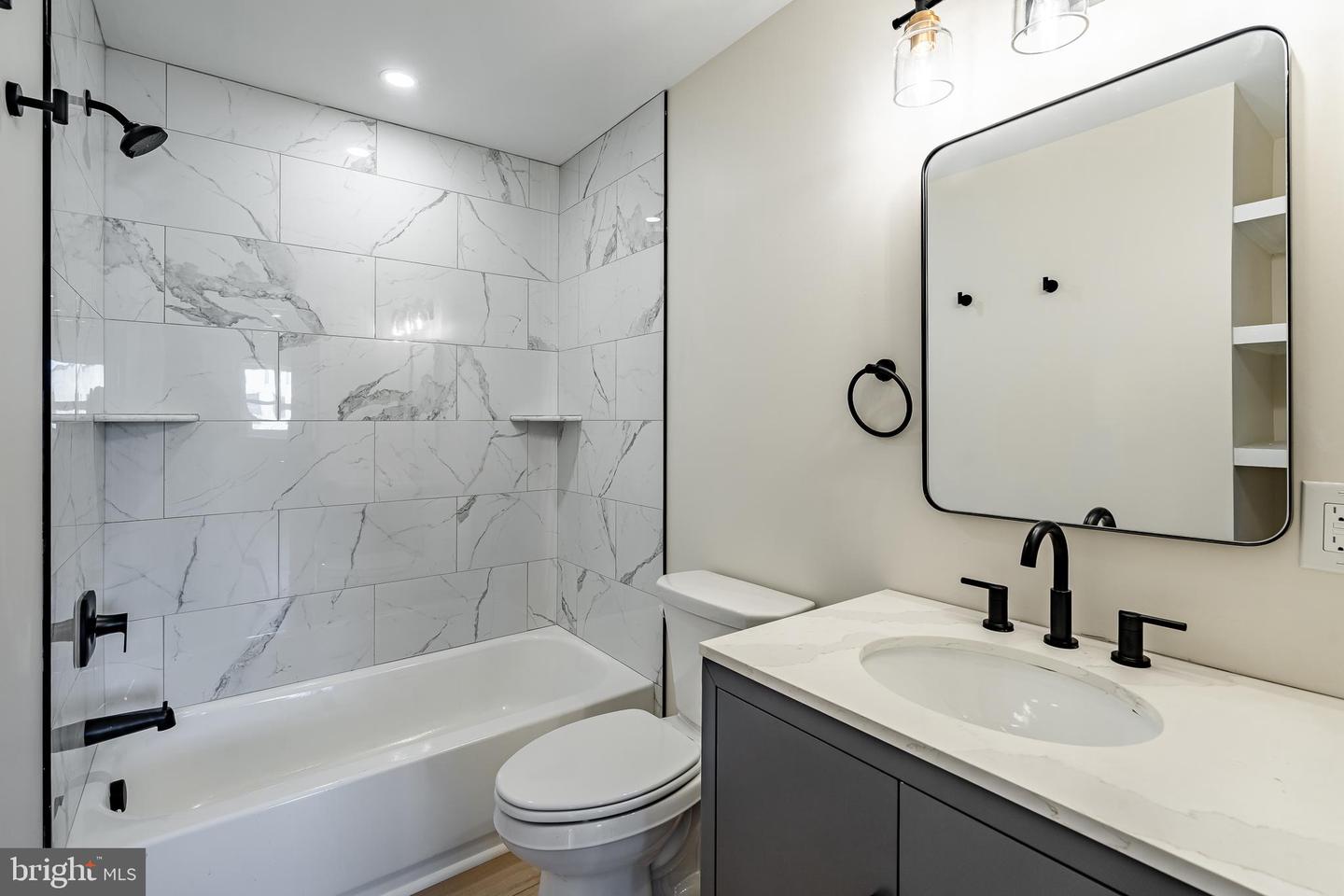 530 Washington Ave #6 Property Photo 10