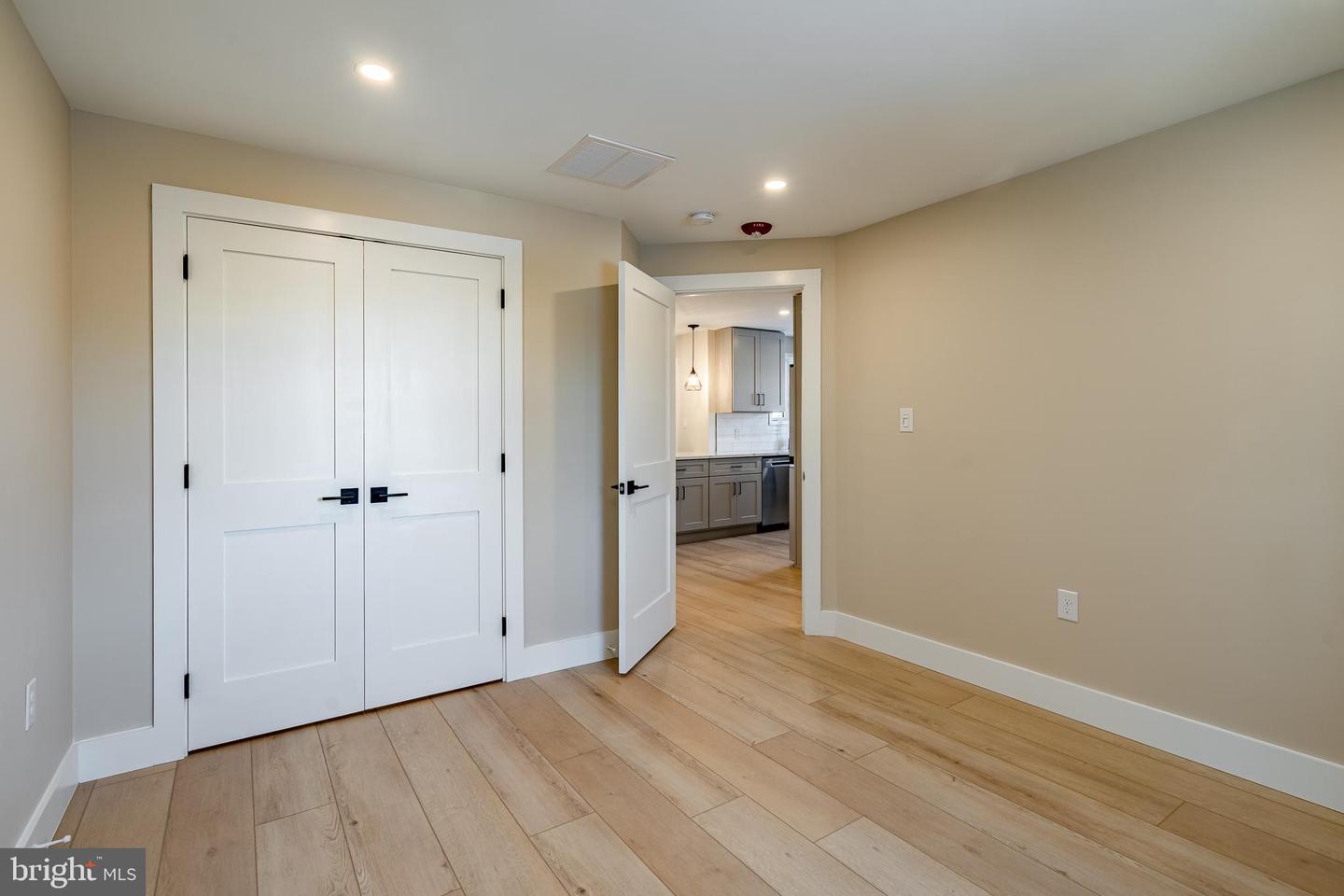 530 Washington Ave #6 Property Photo 12