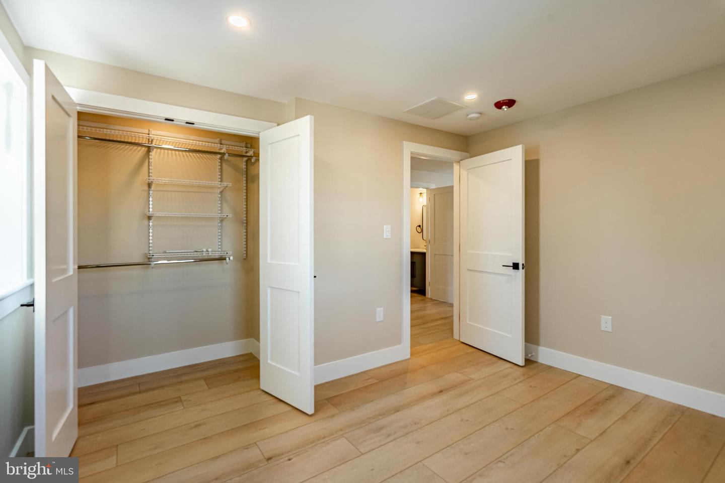 530 Washington Ave #6 Property Photo 17
