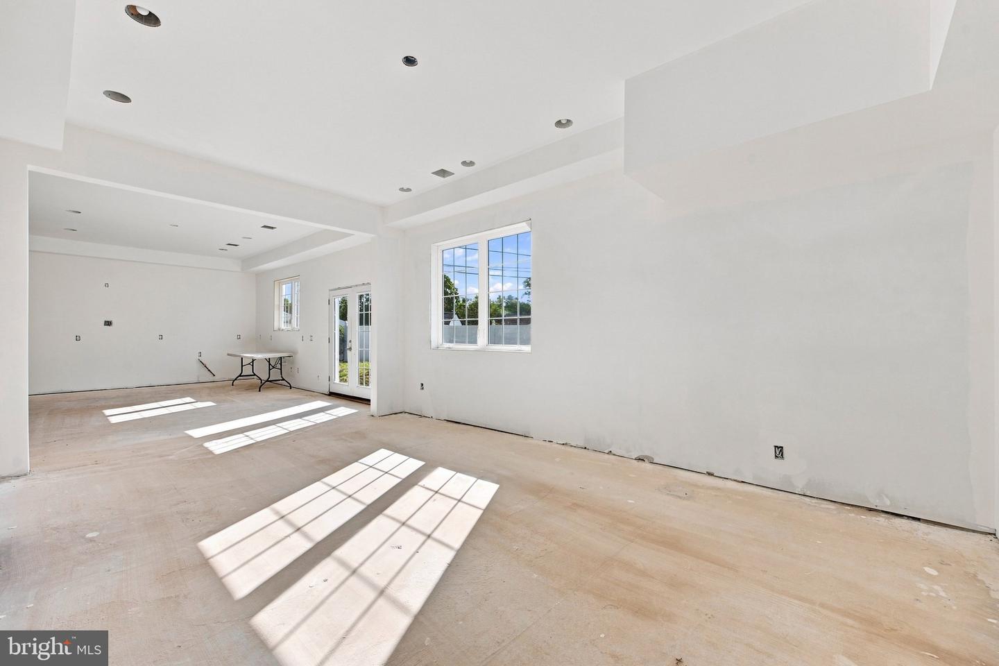 516 Brookview Rd Property Photo 22