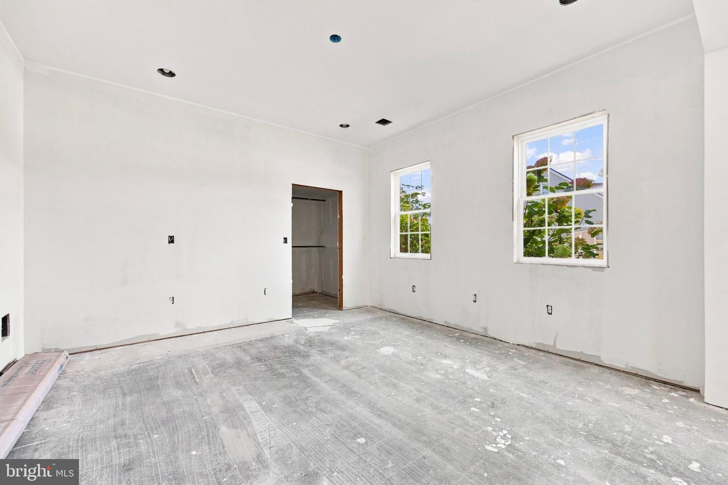 516 Brookview Rd Property Photo 38