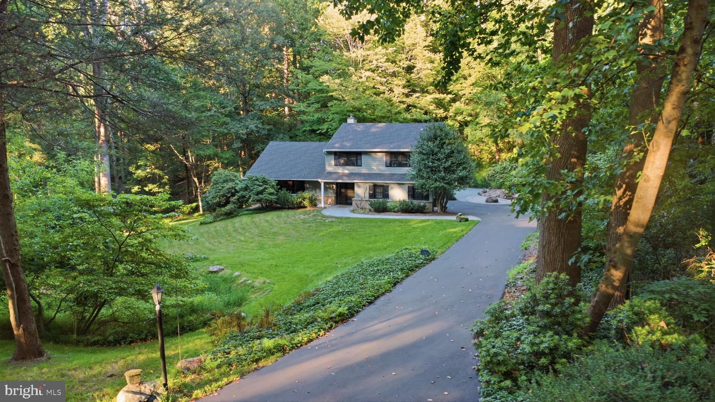 7 Lafayette Pl Property Photo 1