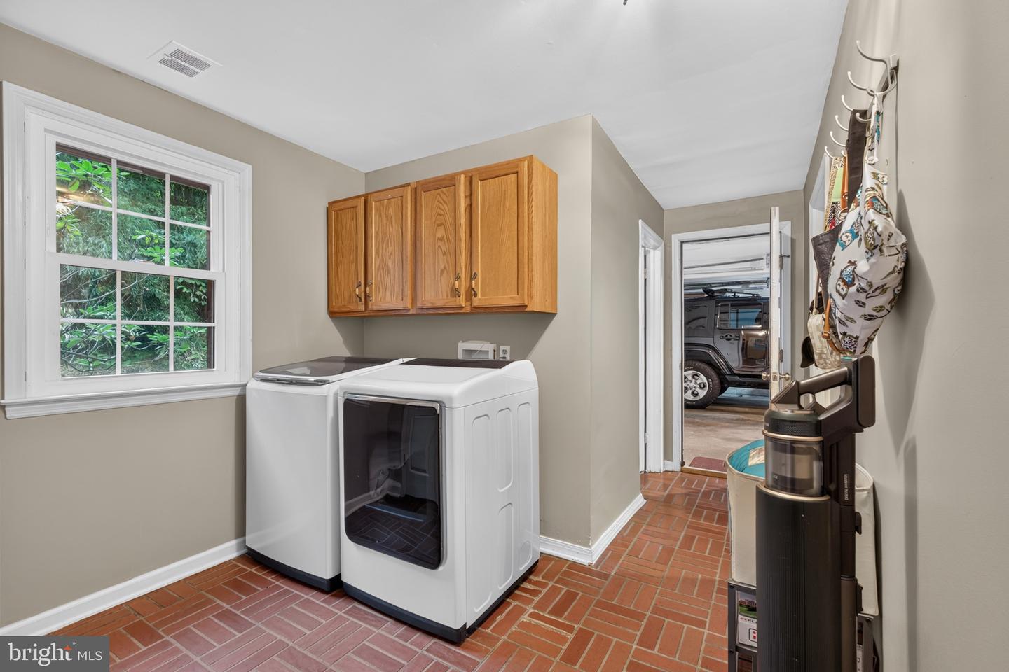 7 Lafayette Pl Property Photo 39